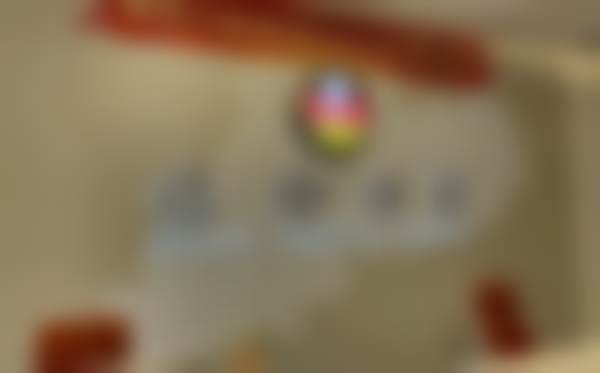 [广州德伦口腔（亿达旗舰院）]医生团队介绍