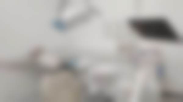 广州德伦口腔（亿达旗舰院）